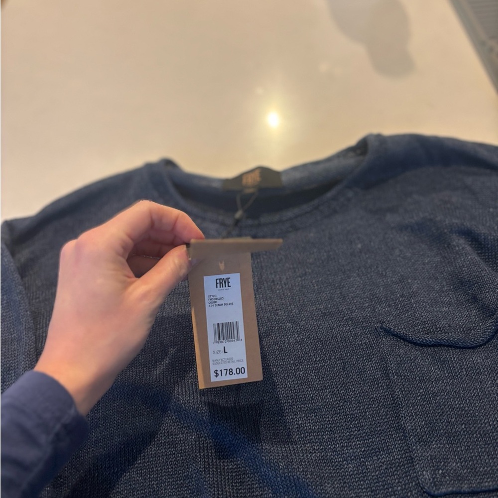 Men’s denim long sleeve
